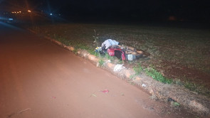 Motociclista morre depois de bater em meio-fio em Dourados