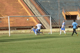 Time douradense ganhou de 4x1 do Maracaju; Foto: Divulgação/Assecom