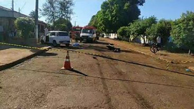 Acidente entre carro e moto no Parque das Nações 2 em Dourados mata jovem de 21 anos.