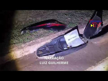 Mulher de moto na contramão bate de frente com caminhonete e morre em Dourados