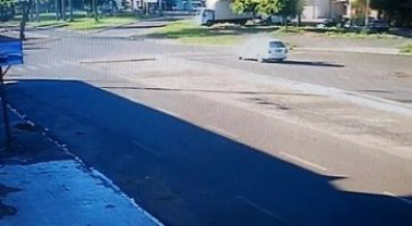 Veja aqui na minha página e na fanpage do Bronka o momento que aconteceu o duplo homicídio em Ponta Porã.Vem com o Bronkaaaa.....Você pode me...